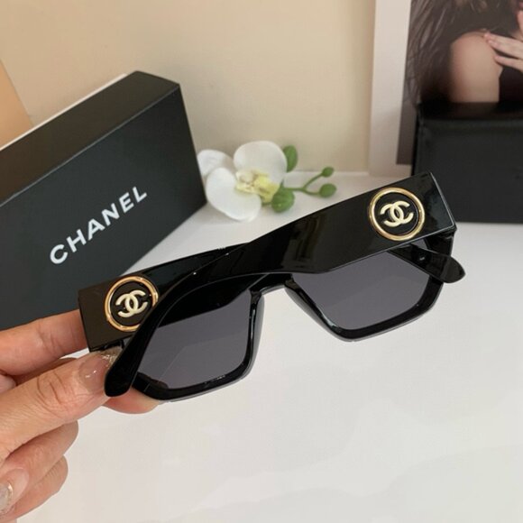 CHANEL Women's Black Sunglasses - Picture 5 of 7